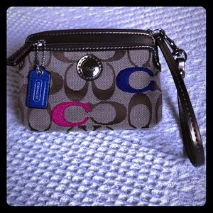 Coach wristlet NWOT